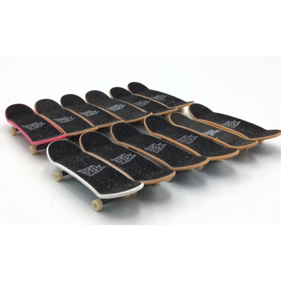 Tech Deck Fingerboard Skateboard Lot 12 Piece Plan B Almost Scooter Mixed - Picture 11 of 11